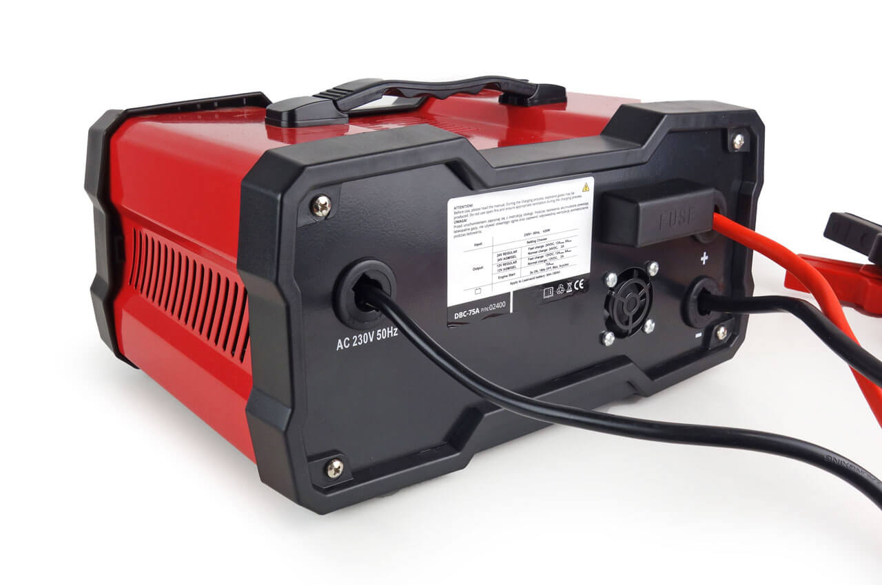 AMiO Punjač akumulatora 12A 12/24V sa starterom 12V 75 A - Image 2